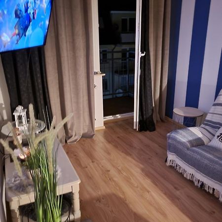 Apartament Wakacyjny Ines -Ustka-Na Wydmie,Samodzielne Zameldowanie,Garaz Do Dyspozycji Gosci ห้อง รูปภาพ