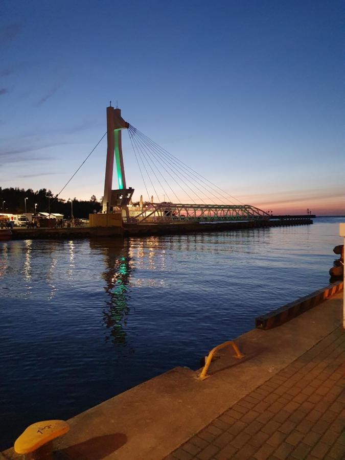 Apartament Wakacyjny Ines -Ustka-Na Wydmie,Samodzielne Zameldowanie,Garaz Do Dyspozycji Gosci ภายนอก รูปภาพ
