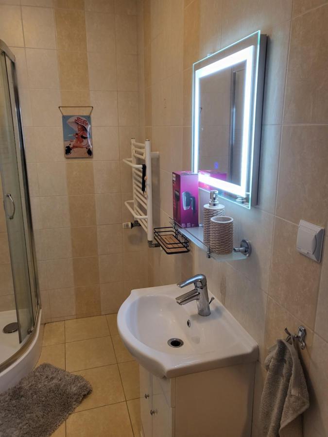 Apartament Wakacyjny Ines -Ustka-Na Wydmie,Samodzielne Zameldowanie,Garaz Do Dyspozycji Gosci ภายนอก รูปภาพ