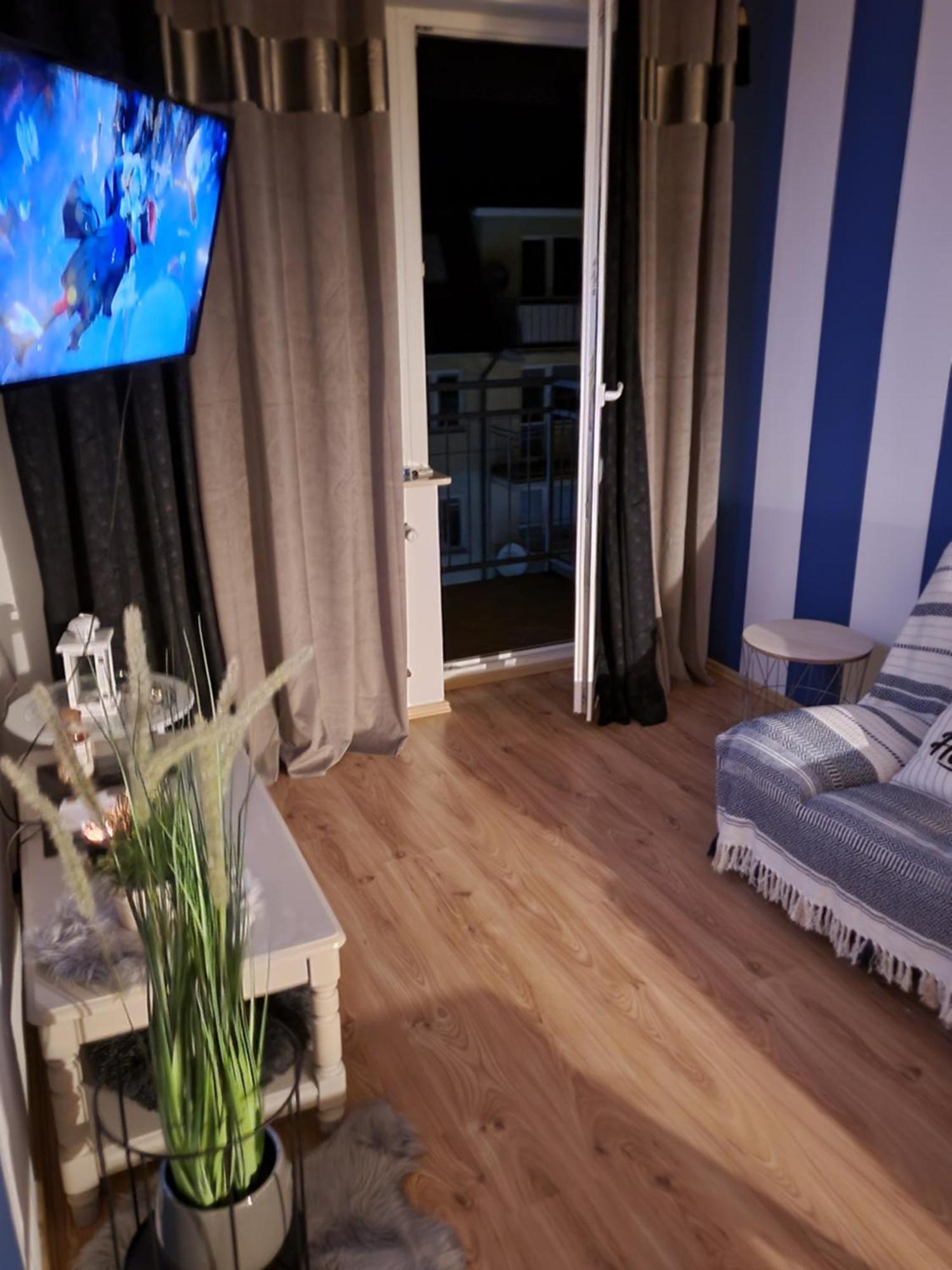 Apartament Wakacyjny Ines -Ustka-Na Wydmie,Samodzielne Zameldowanie,Garaz Do Dyspozycji Gosci ห้อง รูปภาพ